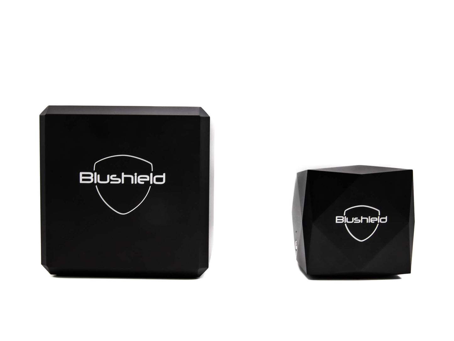 EMF PROTECTION  - Photo of Blushield EVO Cube next to the Limited Edition C1 Cube: size comparison